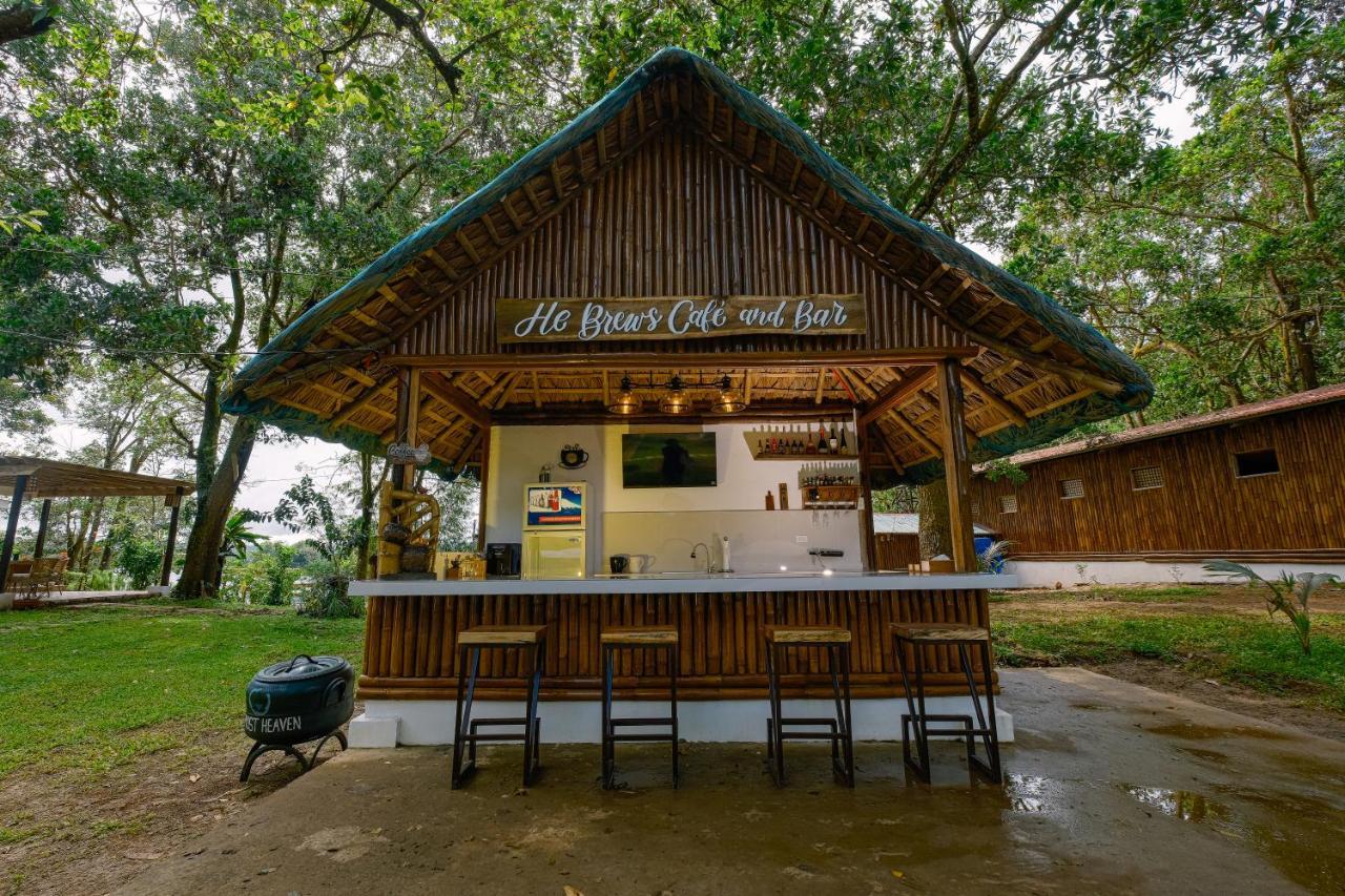 Almost Heaven Lake Resort By Cocotel Cavinti Ngoại thất bức ảnh