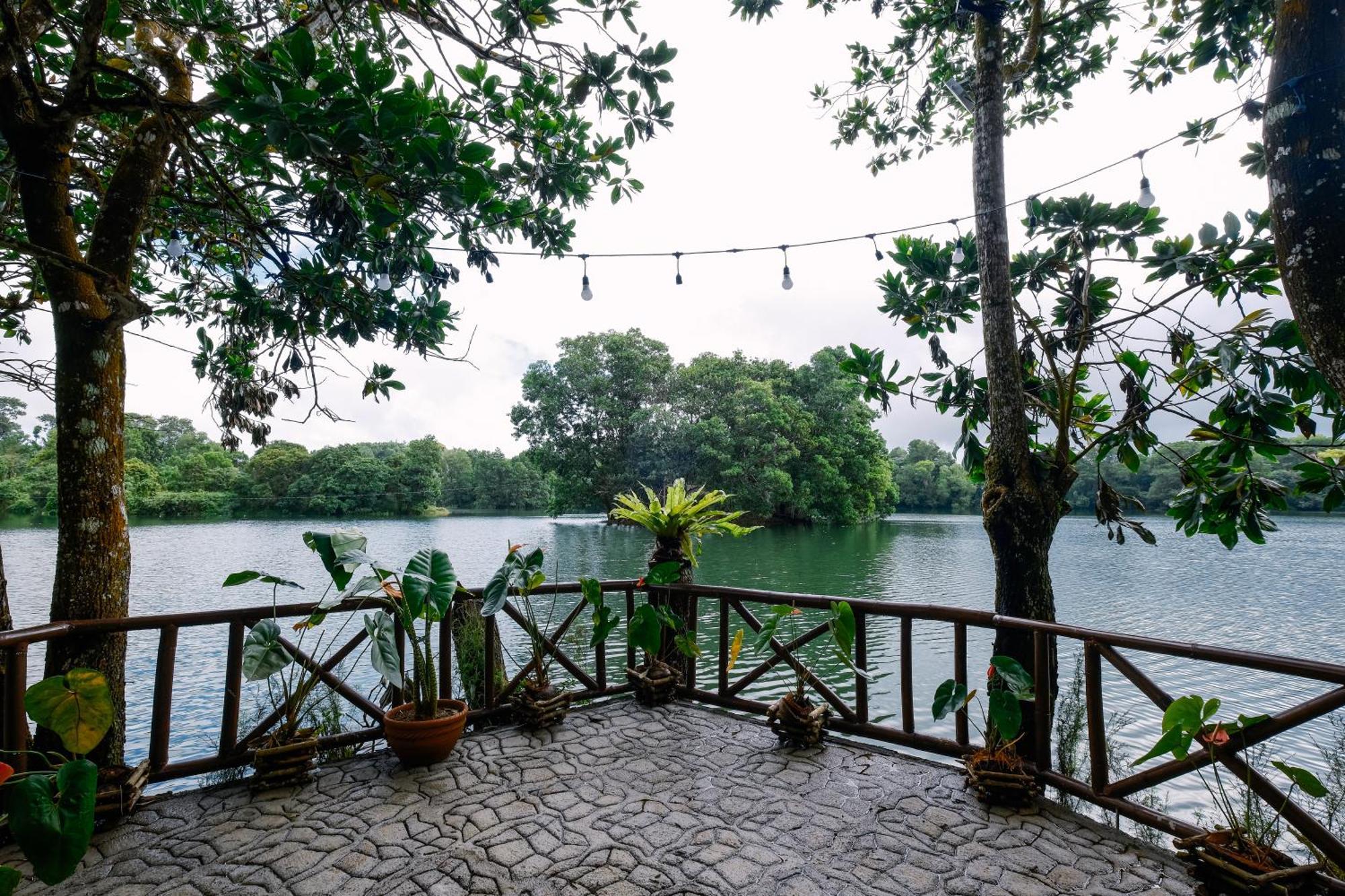 Almost Heaven Lake Resort By Cocotel Cavinti Ngoại thất bức ảnh