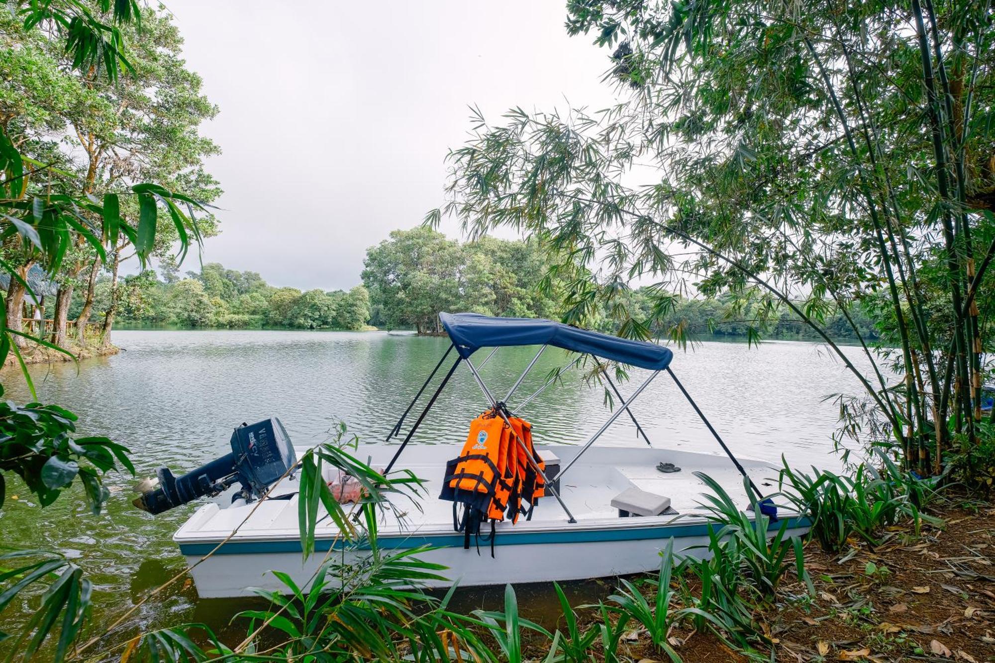 Almost Heaven Lake Resort By Cocotel Cavinti Ngoại thất bức ảnh